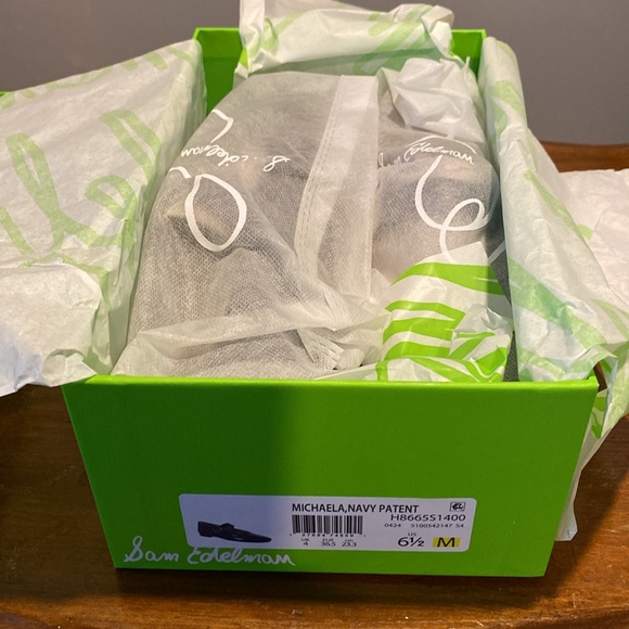 Brand new in box! - Picture 2 of 7